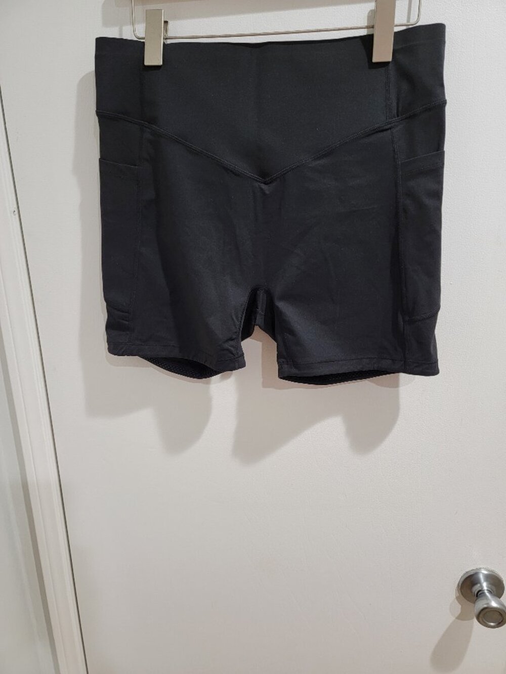 Halara UltraSculpt™ High Waisted Scrunch Butt Lifting Tummy Control legging